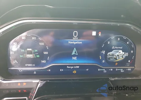 2023 Chevrolet Silverado K1500 High Country z USA, uszkodzony, nr VIN 1GCUDJEL7PZ242353